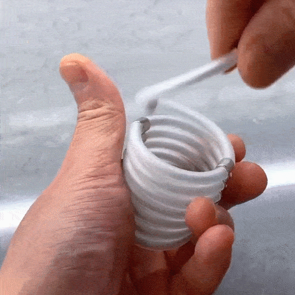 Magnetic Self-Winding Charging Cable - BINZAAR